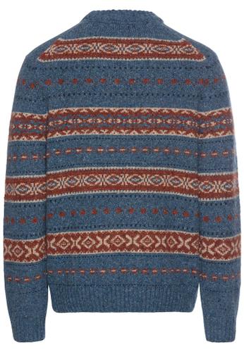 Round neck sweater with contrasting stripes